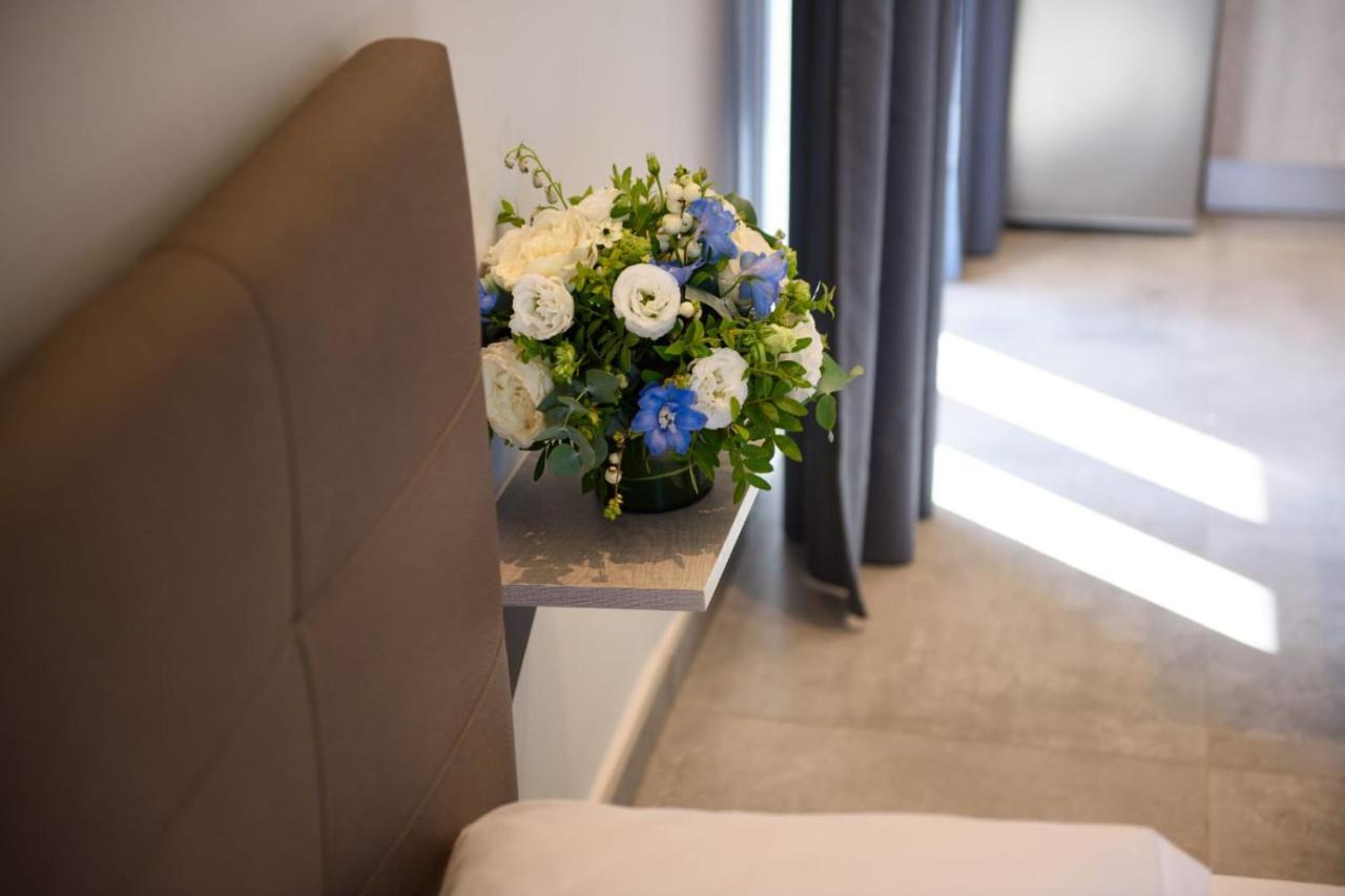 Dorotea Luxury Rooms Ipsos Exterior photo